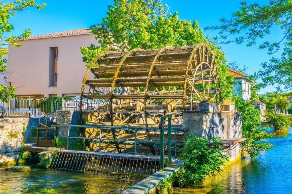 Appartement Isle Sur La Sorgue リル・シュル・ラ・ソルギュ エクステリア 写真
